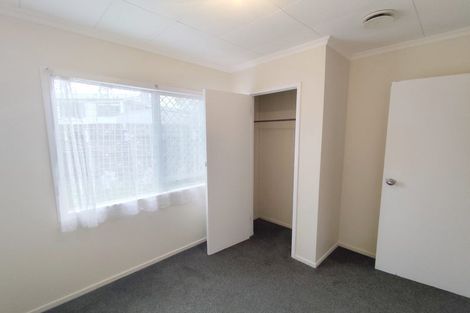 Photo of property in 72a Astley Avenue, New Lynn, Auckland, 0600