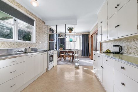 Photo of property in 115 Bartholomew Road, Levin, 5510