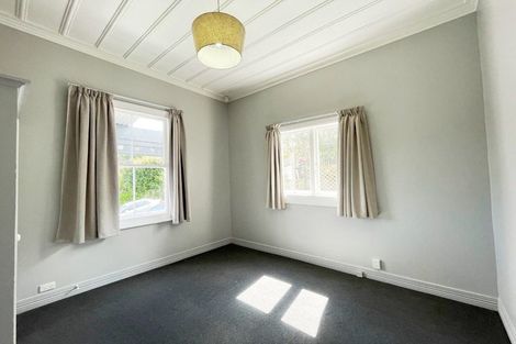 Photo of property in 30 Potatau Street, Grey Lynn, Auckland, 1021