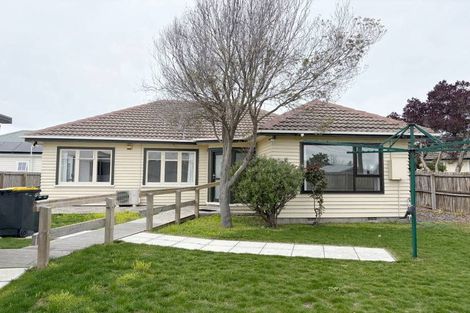 Photo of property in 212 Burwood Road, Burwood, Christchurch, 8083