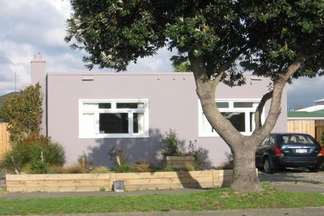 Photo of property in 180 College Street, Awapuni, Palmerston North, 4412
