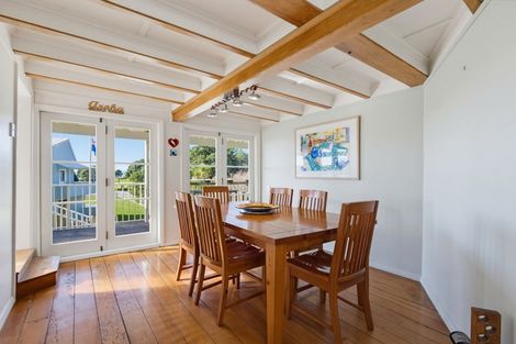 Photo of property in 1a West End Road, Ohope, 3121