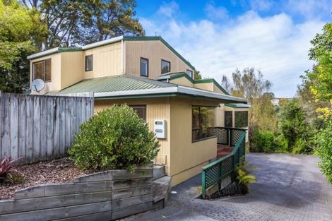 Photo of property in 2/9 Titoki Avenue, Waipahihi, Taupo, 3330