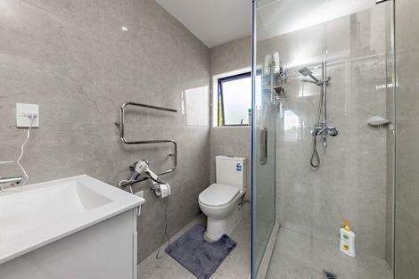 Photo of property in 14a Harrow Place, Manurewa, Auckland, 2102