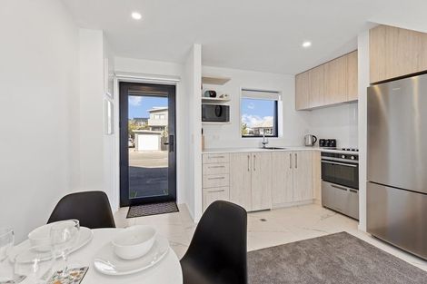 Photo of property in 3/2 Hood Street, New Brighton, Christchurch, 8061
