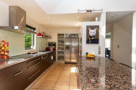 Photo of property in 24 Lucknow Place, Cashmere, Christchurch, 8022