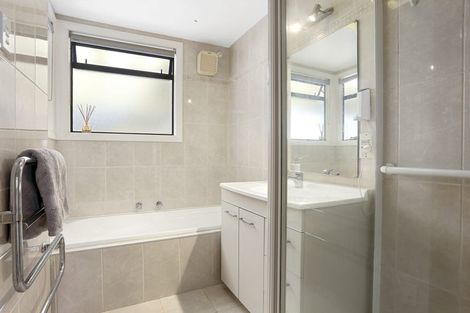 Photo of property in 23 Blease Street, New Lynn, Auckland, 0600