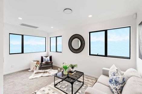 Photo of property in 4 Kauru Lane, Wainui, 0992