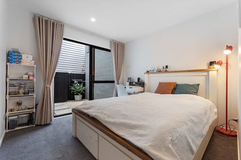Photo of property in 116d Oaktree Avenue, Browns Bay, Auckland, 0630