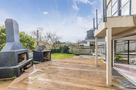 Photo of property in 28 Sailmaker Close, Whitby, Porirua, 5024