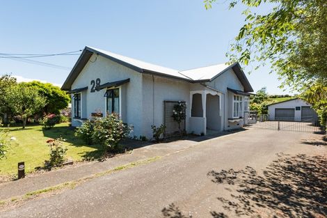 Photo of property in 28 Church Street, Waipawa, 4210