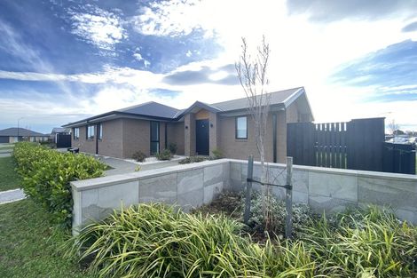 Photo of property in 2 Willetts Way, Rolleston, 7615