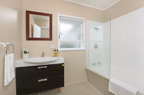 Photo of property in 99 West Tamaki Road, Glen Innes, Auckland, 1072