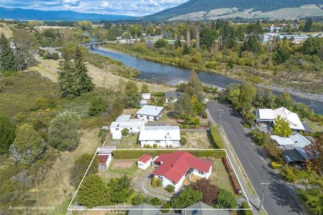 Photo of property in 69 Te Herekiekie Street, Turangi, 3334