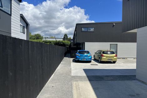 Photo of property in 6/2 Stokes Avenue, Te Atatu Peninsula, Auckland, 0610
