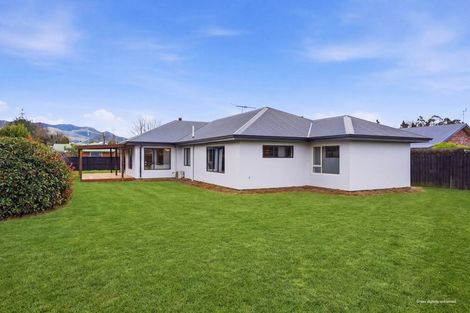 Photo of property in 22 Kowhai Street, Oxford, 7430