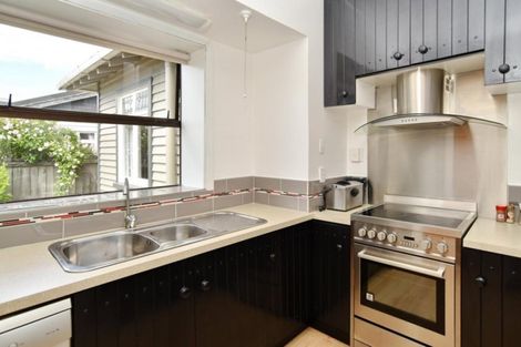 Photo of property in 30 Lindsay Street, St Albans, Christchurch, 8014