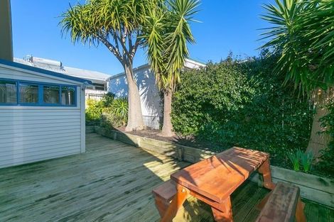 Photo of property in 12 Richmond Street, Fitzroy, New Plymouth, 4312