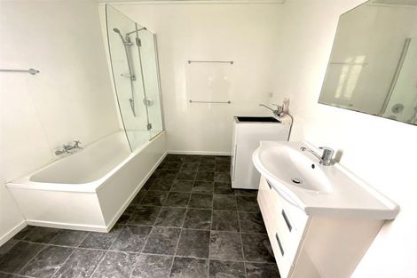 Photo of property in 48 Stewart Street, Balclutha, 9230