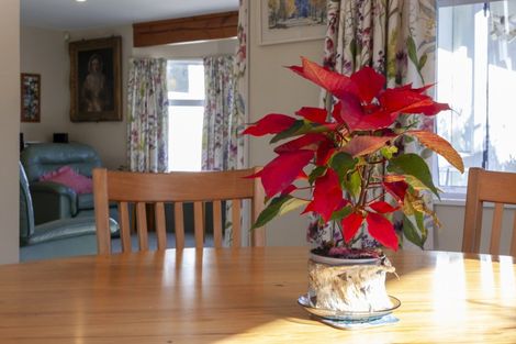 Photo of property in 6b Wharemauku Road, Raumati Beach, Paraparaumu, 5032