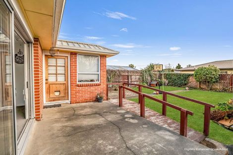 Photo of property in 11 Mottram Street, Redwood, Christchurch, 8051