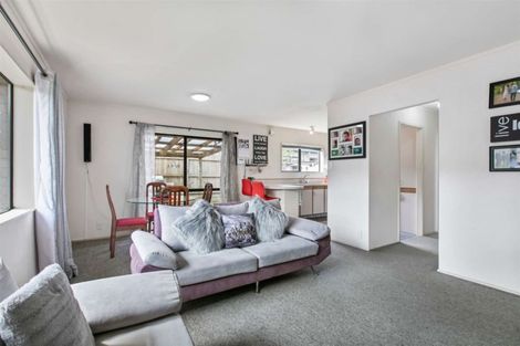 Photo of property in 3/20 Alexander Street, Papakura, 2110