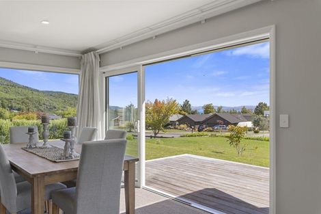 Photo of property in 13 Kestrel Lane, Kinloch, Taupo, 3377