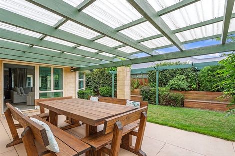 Photo of property in 15 Saddleback Green, Halswell, Christchurch, 8025