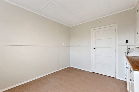 Photo of property in 42 Pitcairn Crescent, Bryndwr, Christchurch, 8053