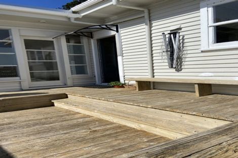 Photo of property in 78 Pembroke Road, Northland, Wellington, 6012