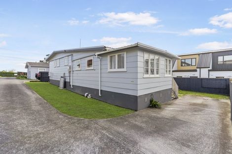 Photo of property in 148a Boundary Road, Blockhouse Bay, Auckland, 0600