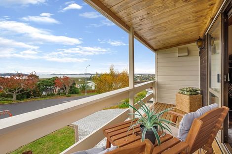 Photo of property in 148 West Harbour Drive, West Harbour, Auckland, 0618