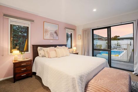 Photo of property in 24 Raiha Street, Papamoa Beach, Papamoa, 3118