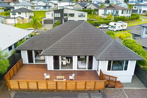 Photo of property in 22 Arriere Lane, Silverdale, 0932