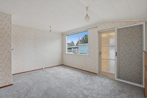 Photo of property in 14 Huatoki Street, Vogeltown, New Plymouth, 4310