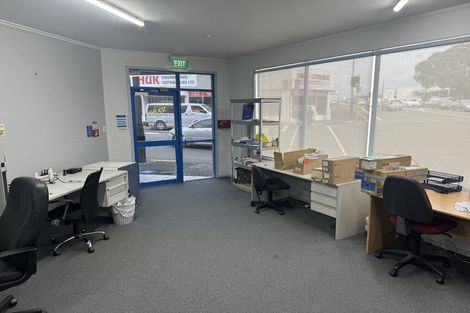 Photo of property in 352 Devon Street West, Lynmouth, New Plymouth, 4310