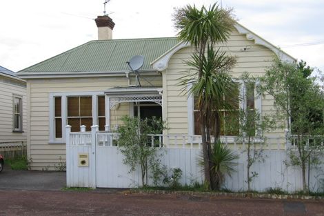 Photo of property in 6 Wellpark Avenue, Grey Lynn, Auckland, 1021