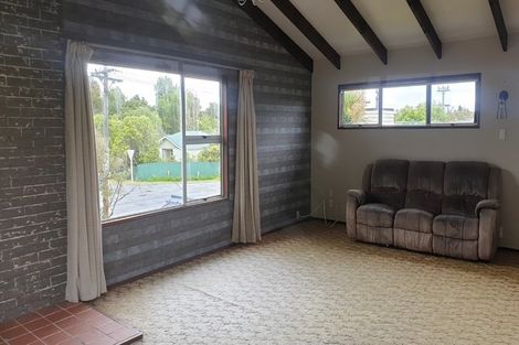 Photo of property in 70 Grant Road, Otatara, Invercargill, 9879