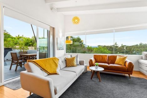 Photo of property in 1/6 Montrose Terrace, Mairangi Bay, Auckland, 0630