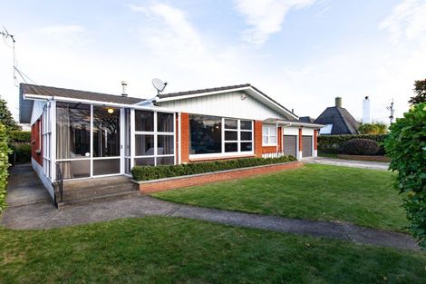 Photo of property in 4 Marnane Terrace, St Andrews, Hamilton, 3200