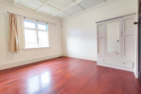 Photo of property in 187 Blockhouse Bay Road, Avondale, Auckland, 0600