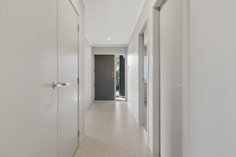 Photo of property in 61 Bridgewater Way, Pyes Pa, Tauranga, 3112