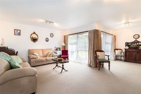 Photo of property in 368 Main Road, Huapai, Kumeu, 0810