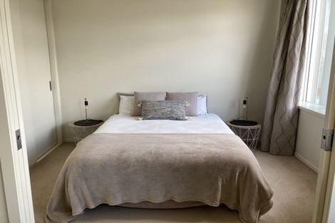 Photo of property in 22 Liardet Apartments, 22 Liardet Street, New Plymouth, 4310