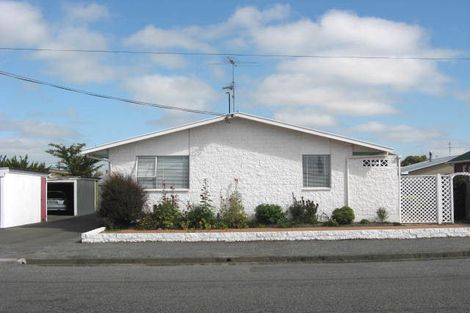 Photo of property in 1/52 Cox Street, Ashburton, 7700