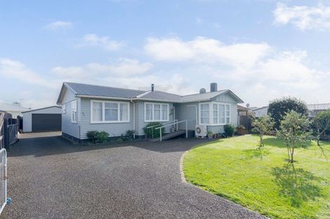 Photo of property in 55 Tiro Tiro Road, Levin, 5510