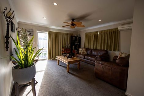 Photo of property in 13b Hinton Road, Taradale, Napier, 4112