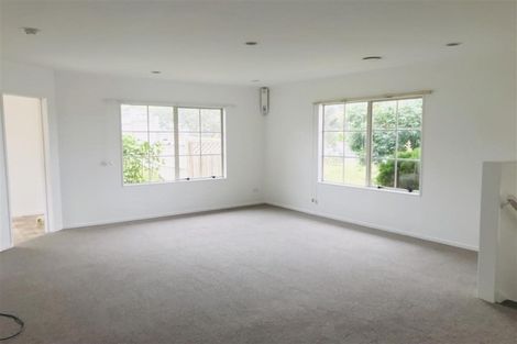 Photo of property in 99 Unsworth Drive, Unsworth Heights, Auckland, 0632