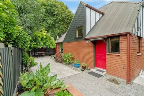 Photo of property in 5b Massey Crescent, St Albans, Christchurch, 8014