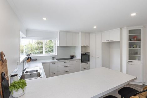 Photo of property in 1 Oaktree Lane, Bishopdale, Christchurch, 8053